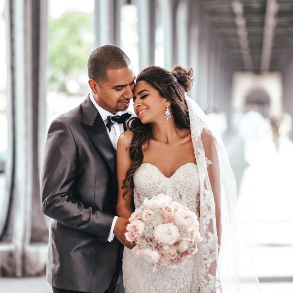 eiffel tower weddding in paris