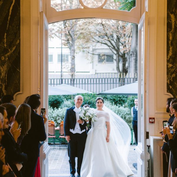 destination Paris luxury wedding planner