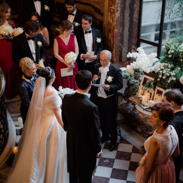 destination Paris luxury wedding planner