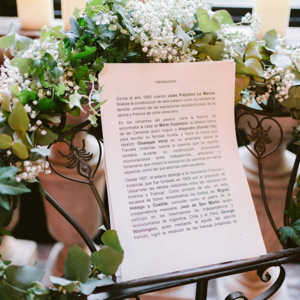 destination Paris luxury wedding planner
