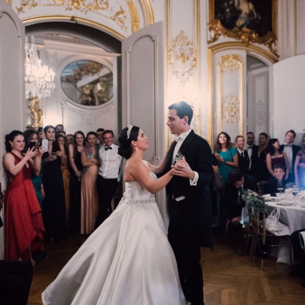 destination Paris luxury wedding planner